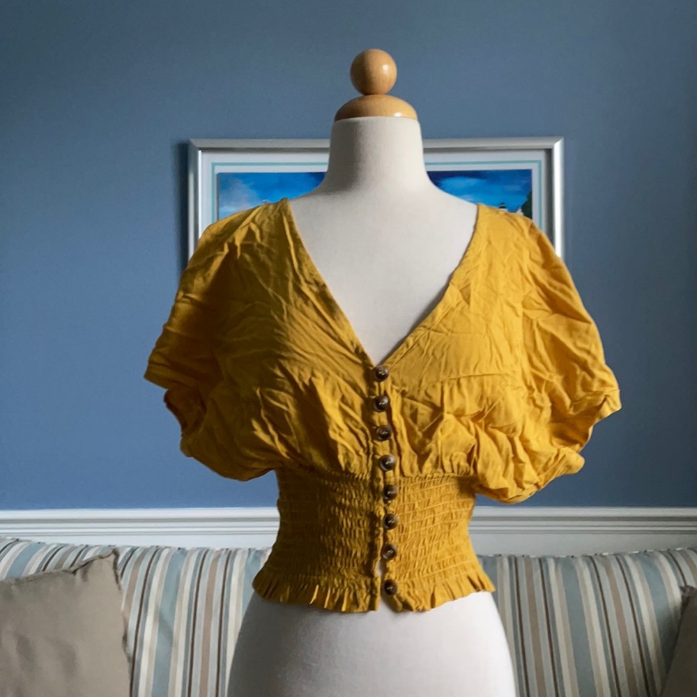 💜 5/$20 Fashion Nova Yellow Top Love J
